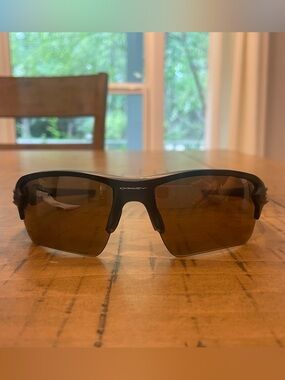 Oakley New Orleans Saints Flax 2.0 XL